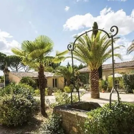 Prieure Saint Martial Holiday home *